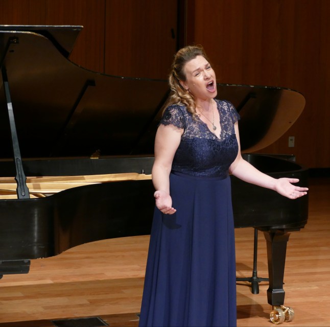 Soprano Maria Briggs