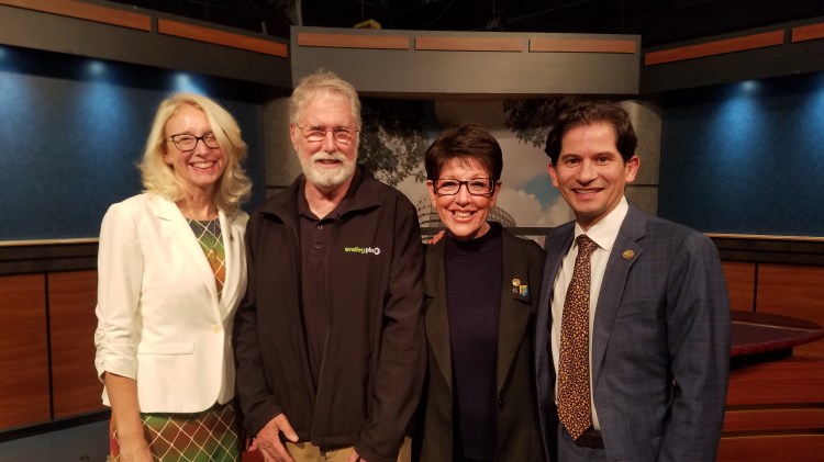 College of Arts and Humanities Associate Dean Honora Chapman, Oscar Speace, Janice Noga, Dean Saúl Jiménez-Sandoval