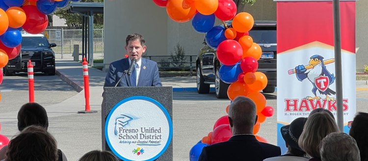 Fresno State President Saúl Jiménez-Sandoval speaks at the ceremony.
