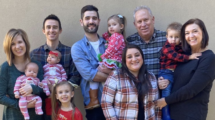 Randy and Ruth Ataíde with their family.
